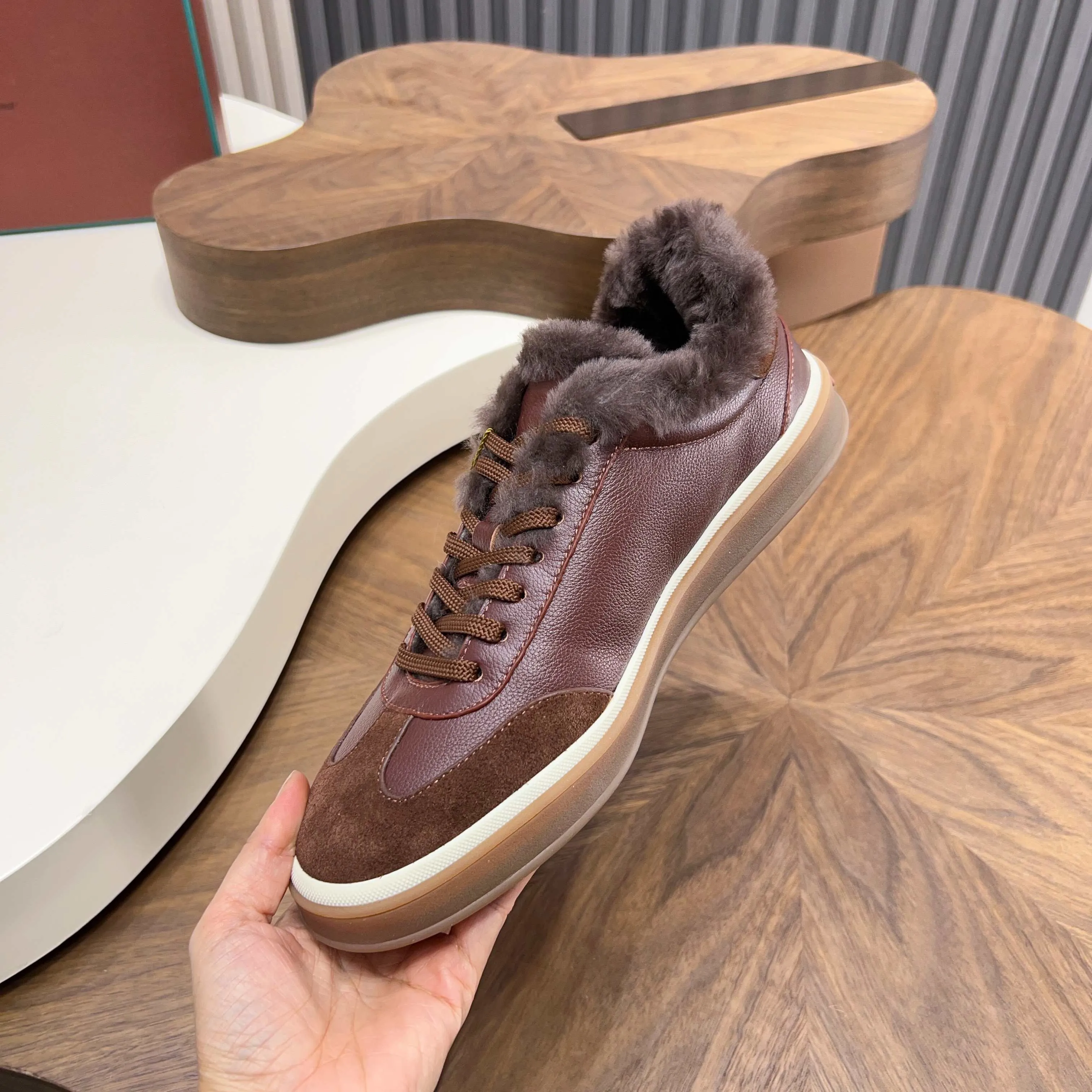 💰740 Loro Piana - Classic casual wool shoes, men's lace-up casual shoes and sneakers, high-quality lightweight and comfortable fabrics, suitable for outdoor leisure, the color is young and energetic, and it looks great with sportswear or casual suits! Code number: 39-44 (45, 46, can be customized)
